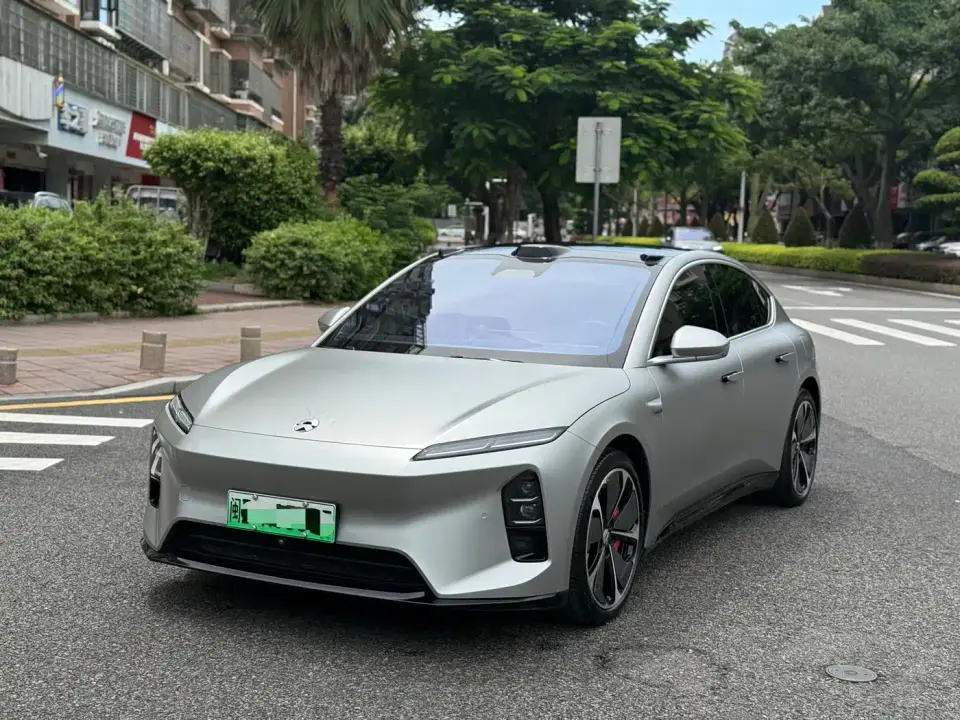 NIO ET5 Model Champion Commemorative Edition 75kWh 2025
