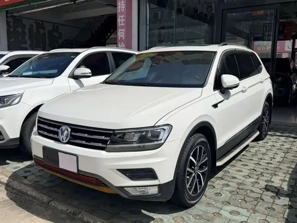Volkswagen Tiguan L Facelift 330TSI Automatic 2WD Luxury Edition 2019