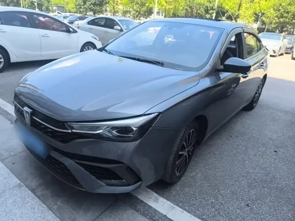 Roewe i5 1.5L CVT Diamond Edition 2021
