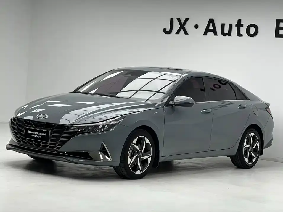 Hyundai Elantra 1.5L CVT LUX Premium Edition 2023
