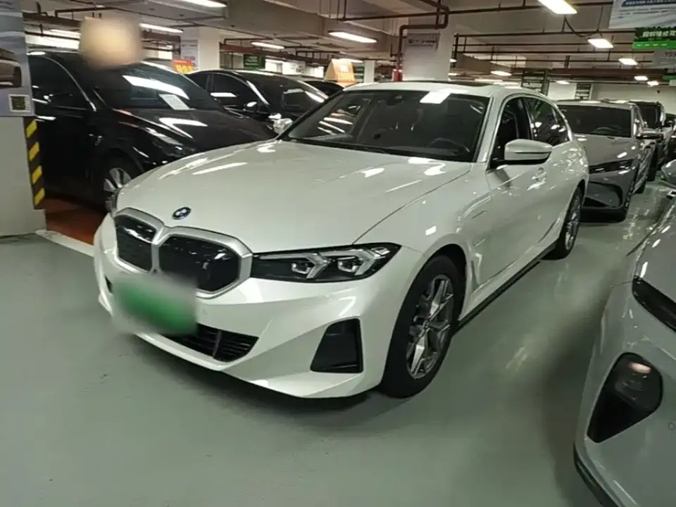 BMW i3 eDrive 35 L 2024