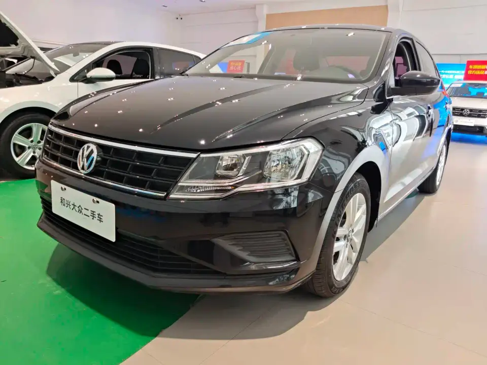 Volkswagen Jetta Dream Edition 1.4L Manual Fashion 2019