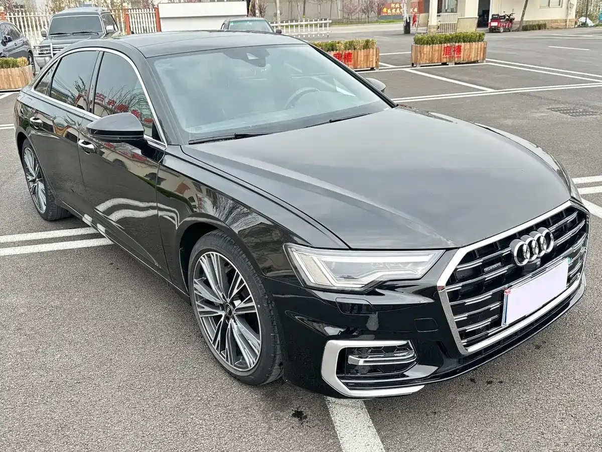 Audi A6L 45 TFSI quattro Premium Elegance 2024 — фото 2