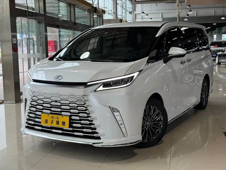 Lexus LM 500h 6-Seater Prestige Edition 2024