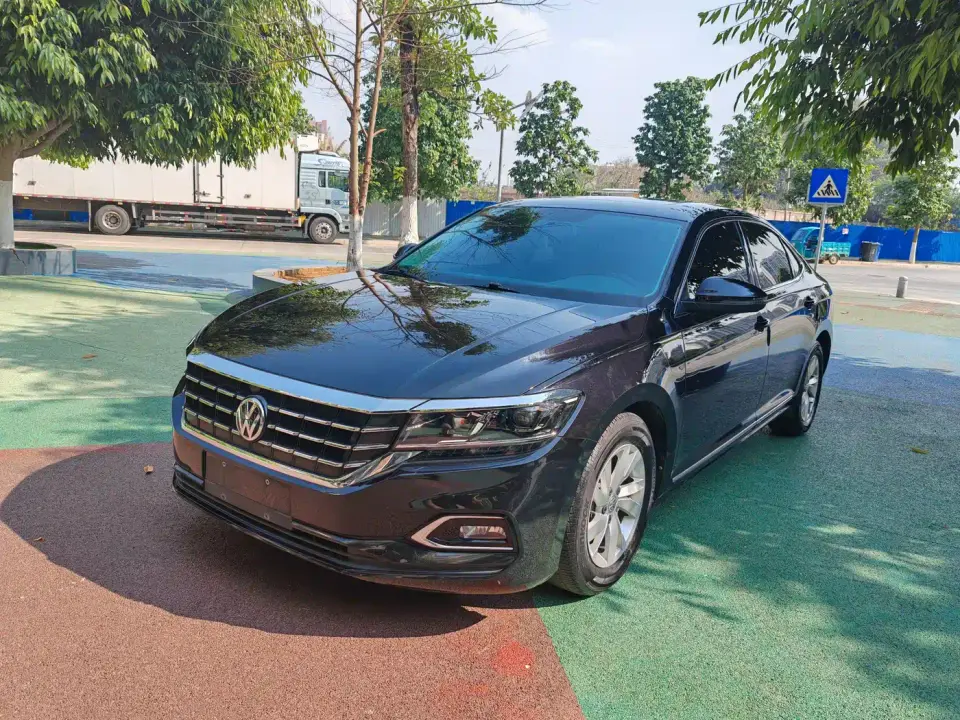 Volkswagen Passat Facelift 280TSI Business Version China VI 2021