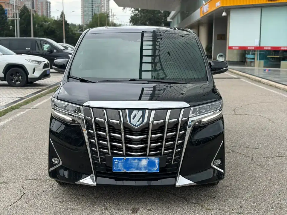 Toyota Alphard Hybrid 2.5L Premium Edition 2019