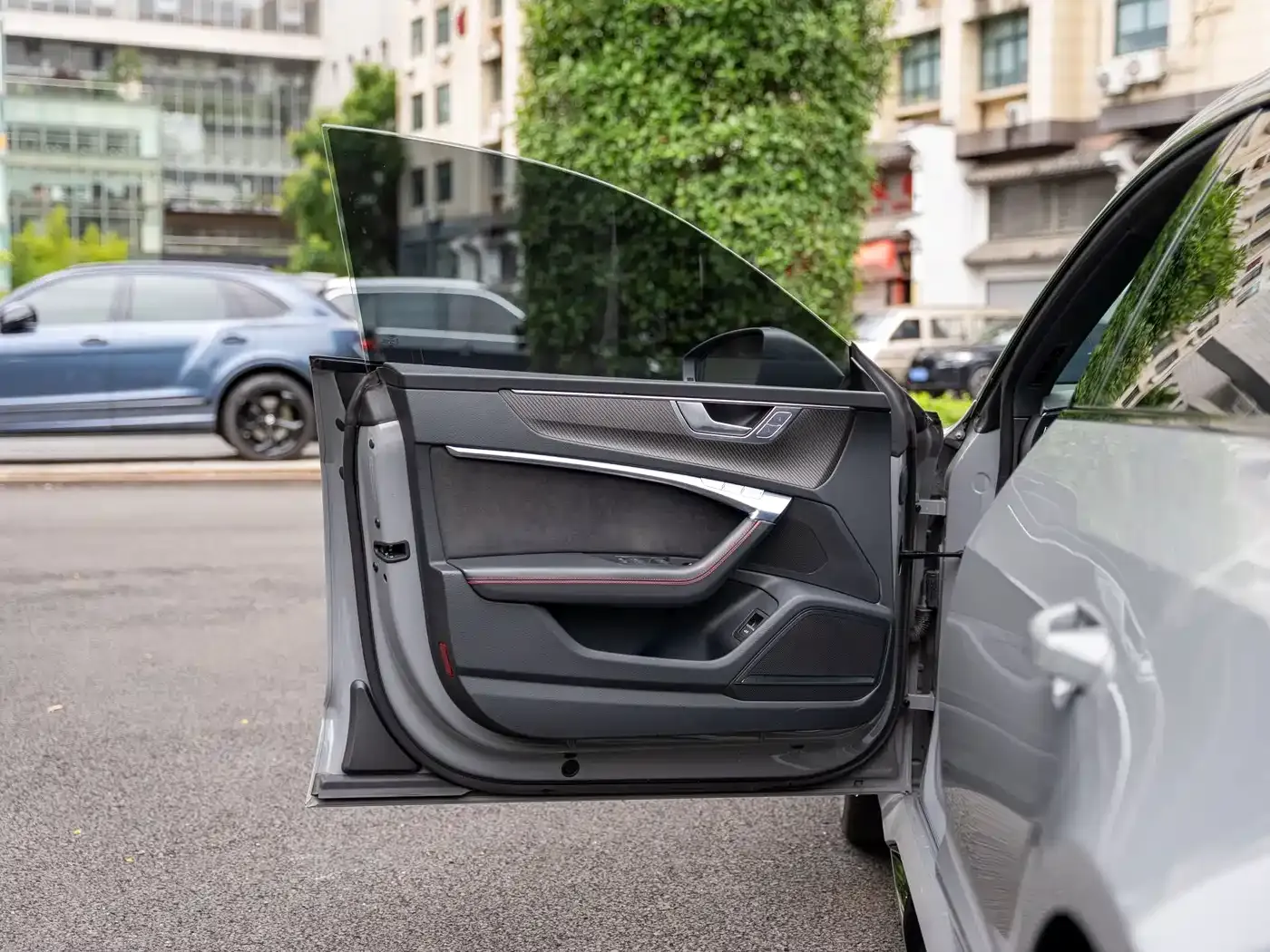 Audi RS 7 RS 7 4.0T Sportback Performance 2024 — фото 13