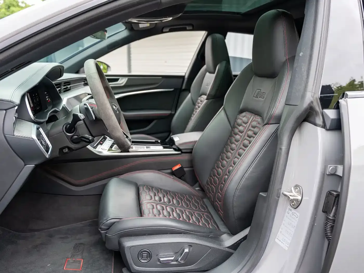 Audi RS 7 RS 7 4.0T Sportback Performance 2024 — фото 14