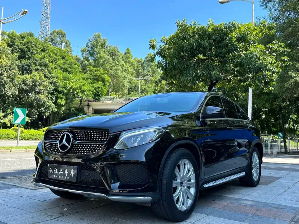 Mercedes-Benz GLE Coupe GLE 320 4MATIC Coupe SUV 2020