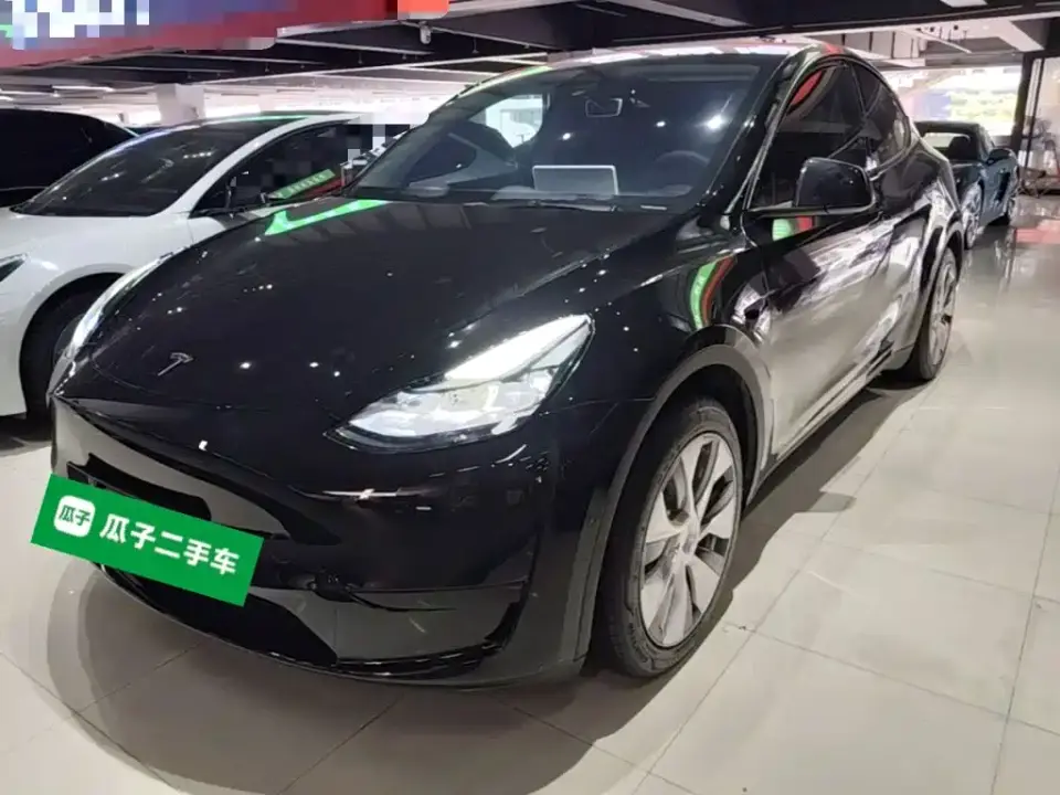 Tesla Model Y Facelift Rear-Wheel Drive Version 2023