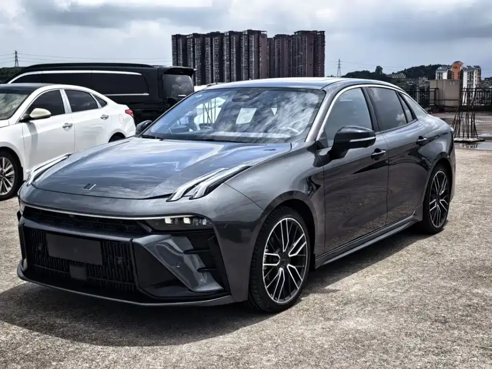Lynk & Co 03 2.0TD DCT Jin Pro 2023