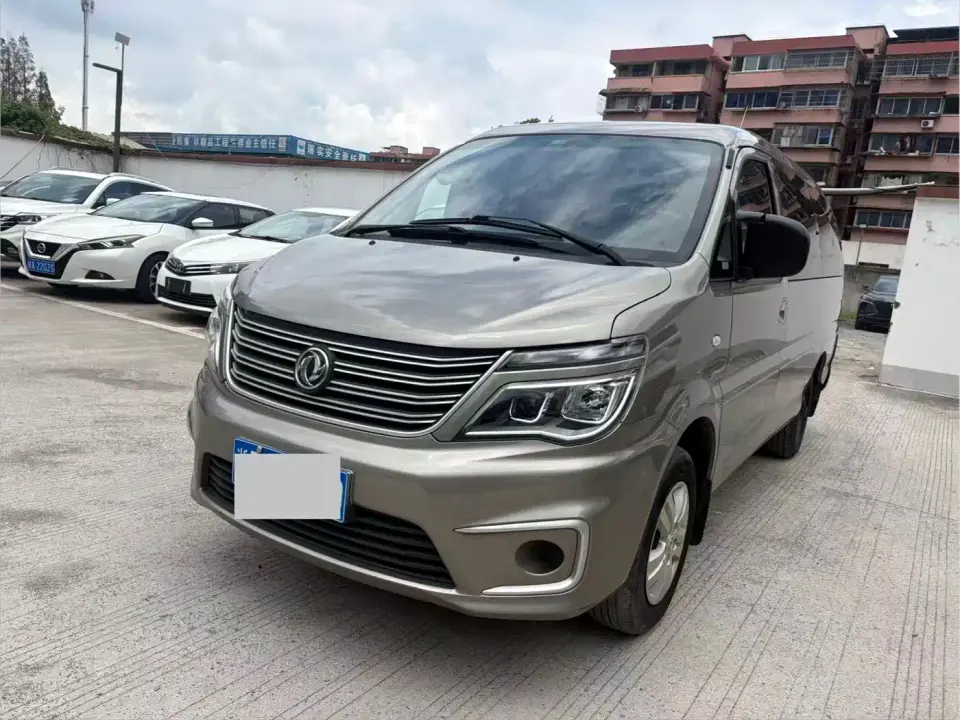 Dongfeng Fengxing Lingzhi Facelift M5L 1.6L 7-Seat Basic Model China VI 2020