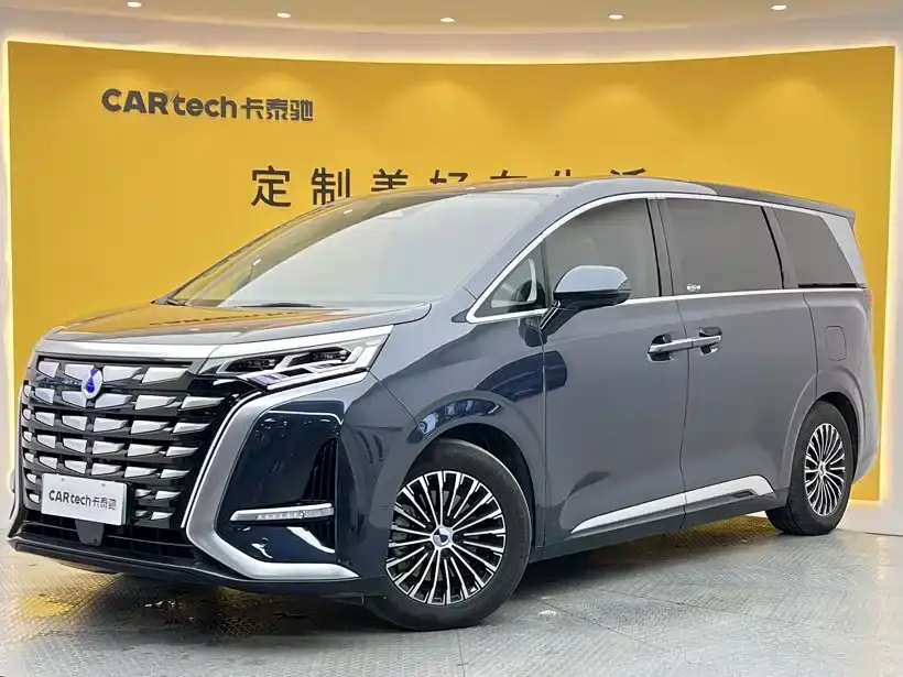 Denza D9 DM-i 970 AWD Flagship 2023
