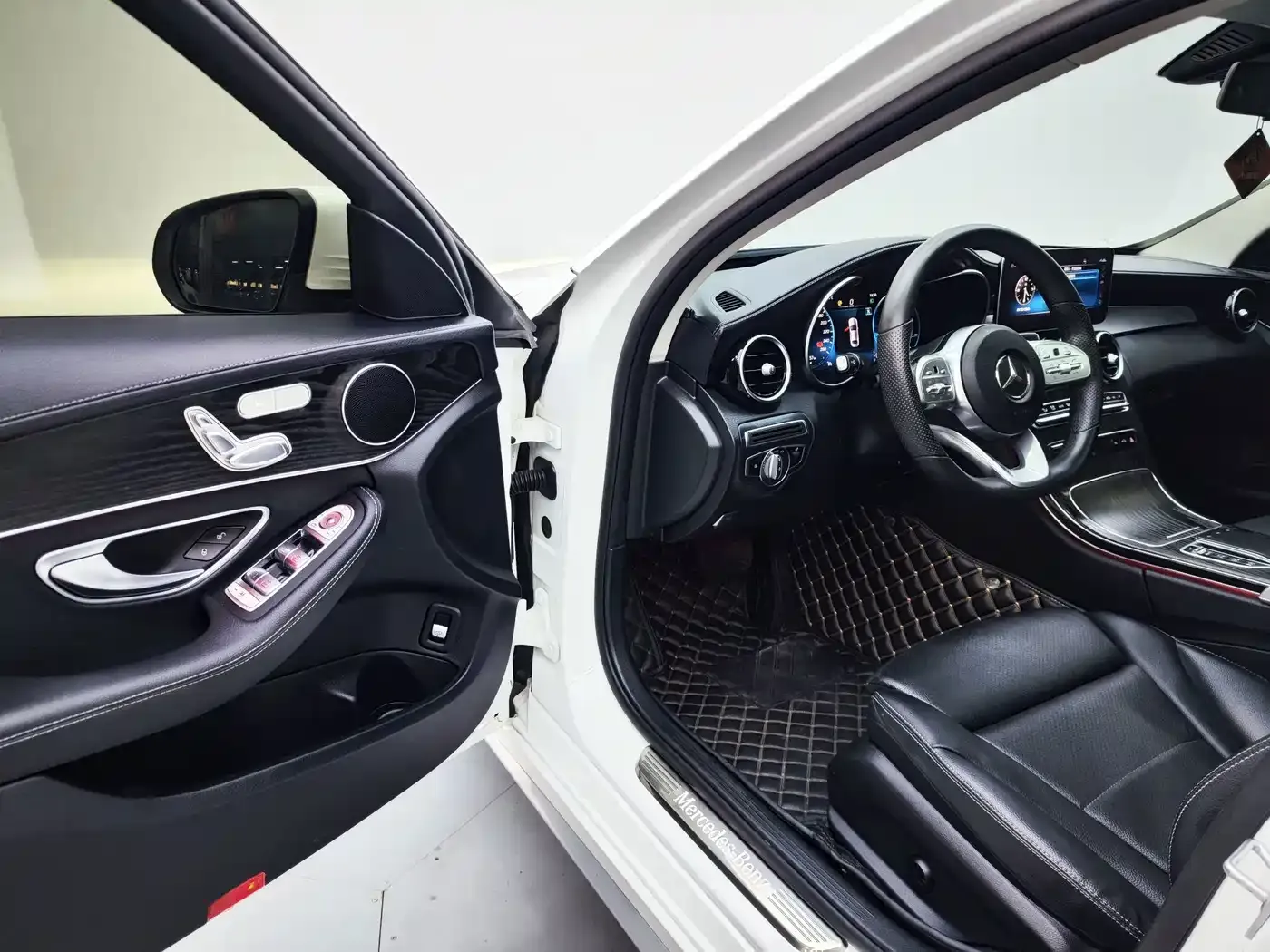 Mercedes-Benz C-Class C 200 L Fashion Sport Edition 2020 — фото 10