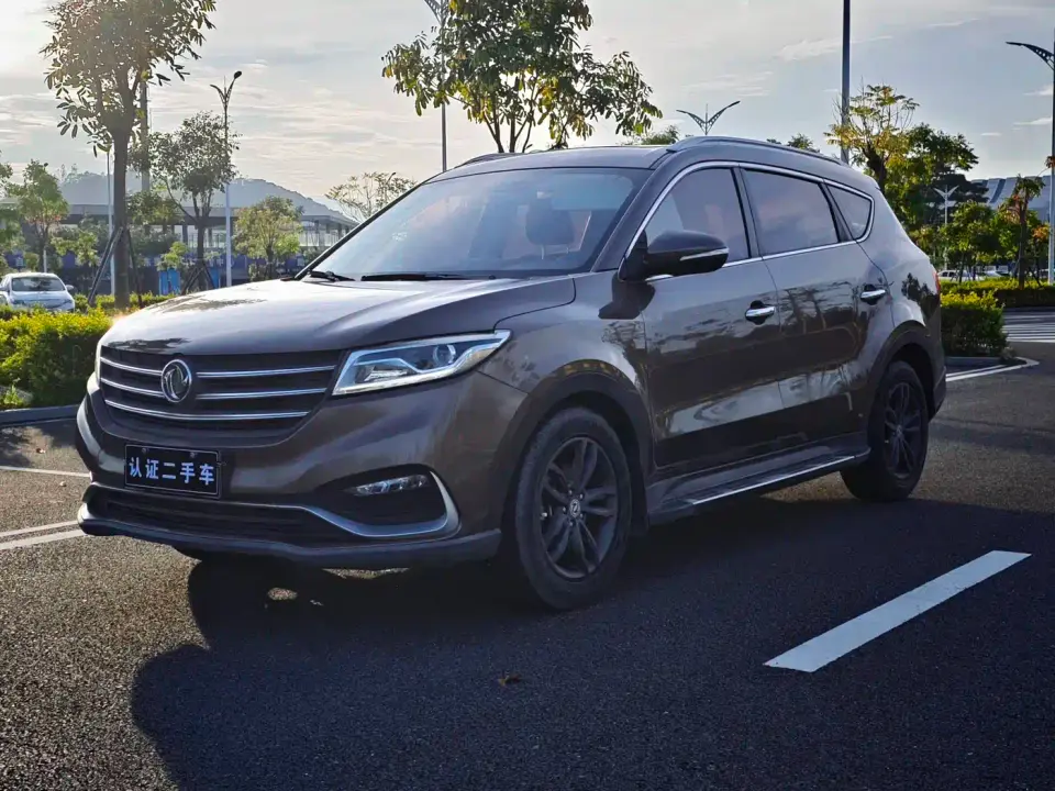 Dongfeng Fengguang Fengguang 580 1.5T CVT Luxury 2019