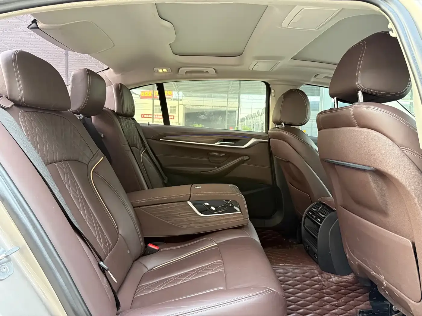 BMW 5 Series New Energy 530Le Luxury Package 2020 — фото 21