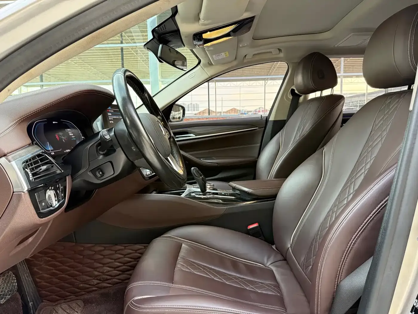 BMW 5 Series New Energy 530Le Luxury Package 2020 — фото 17