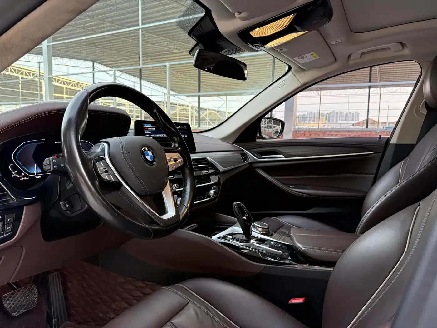 BMW 5 Series New Energy 530Le Luxury Package 2020 — фото 18