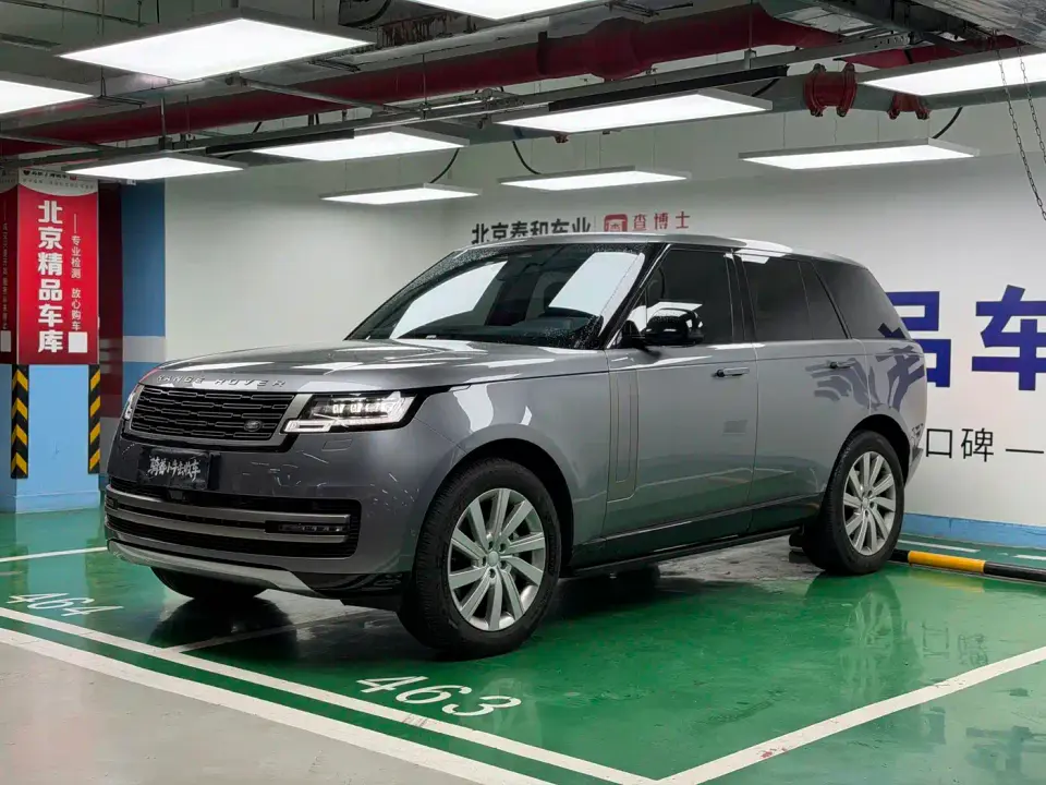 Land Rover Range Rover 3.0 L6 360PS Golden Age Edition 2023