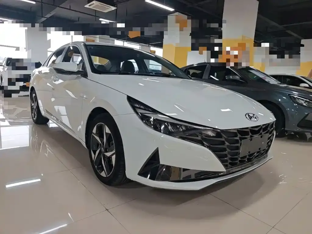 Hyundai Elantra 1.5L CVT GLX Elite Edition 2022 — фото 4