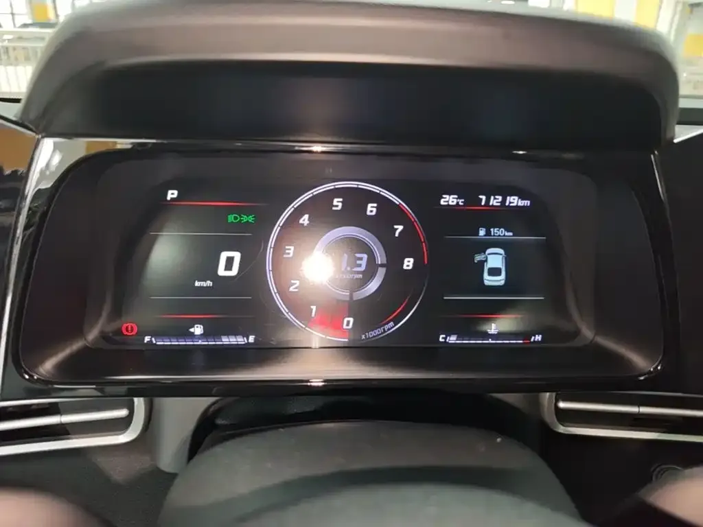 Hyundai Elantra 1.5L CVT GLX Elite Edition 2022 — фото 12