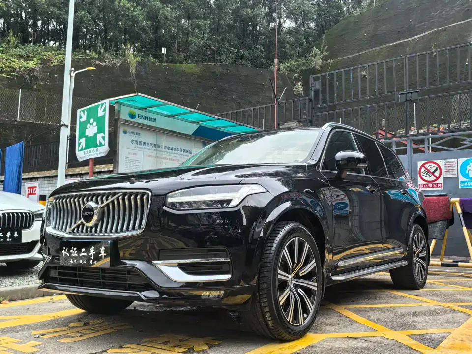 Volvo XC90 Facelift T6 Momentum Luxury 7-Seater 2021