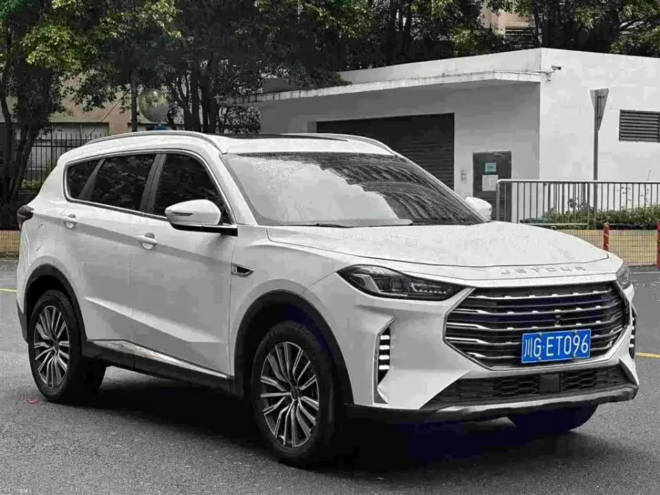 Jetour X70 PLUS 1.5T DCT Self-Strengthening PRO+ 5-Seater 2024