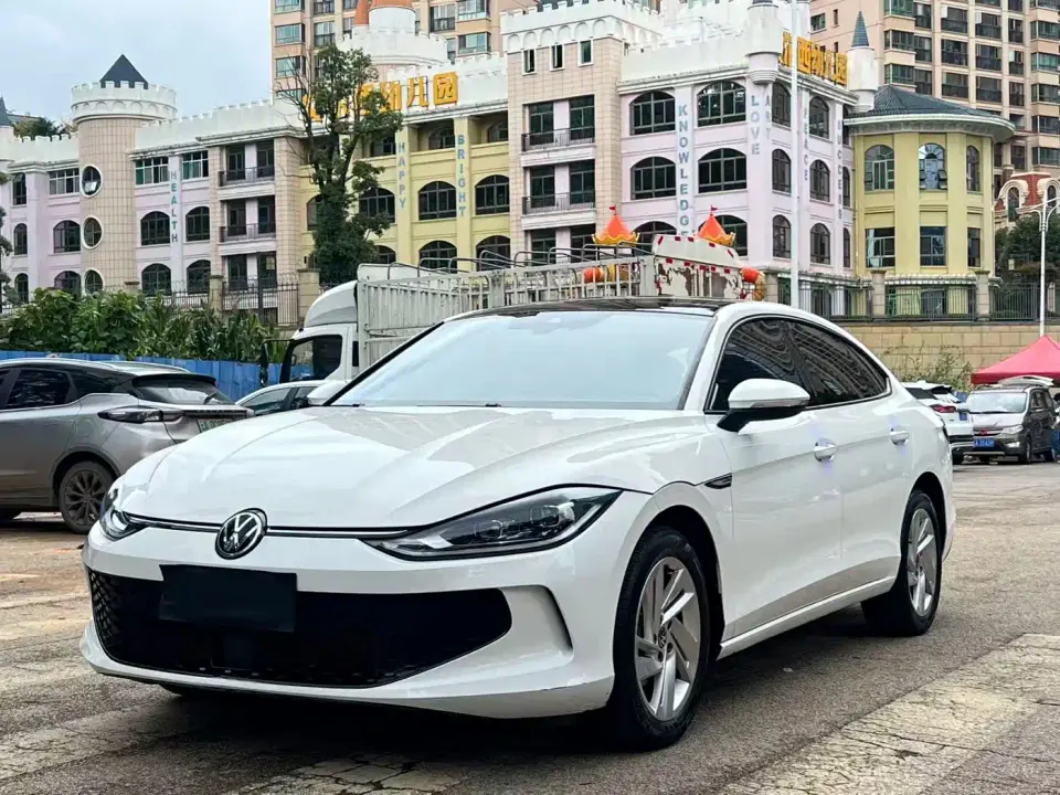 Volkswagen Lamando Lamando L 280TSI DSG Glamour Edition 2023
