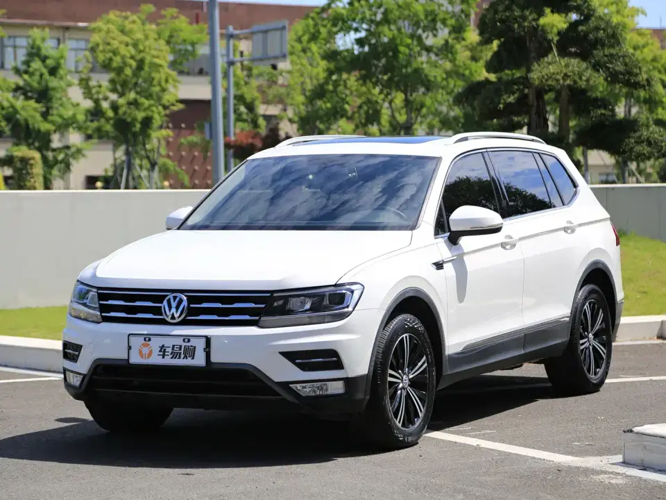 Volkswagen Tiguan L Facelift 330TSI Auto 2WD Panorama Comfort China VI 2020
