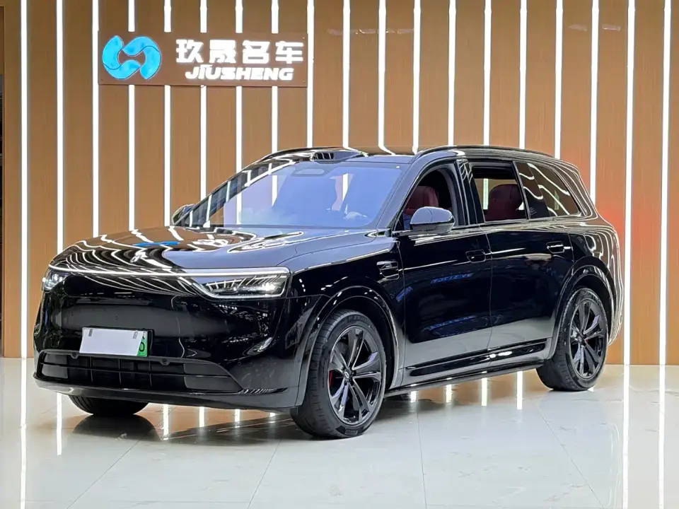 AITO Wenjie AITO M8 Model Extended Range Ultra Edition 53.4kWh 5-Seater 2025