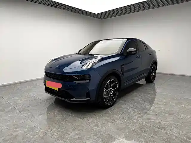 Lynk & Co 05 2.0TD 2WD Shine Halo 2021