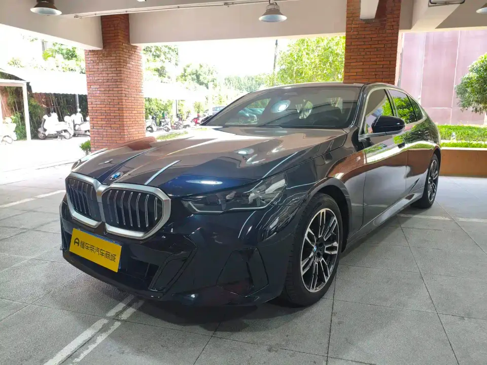 BMW 5 Series 525Li M Sport Package 2025