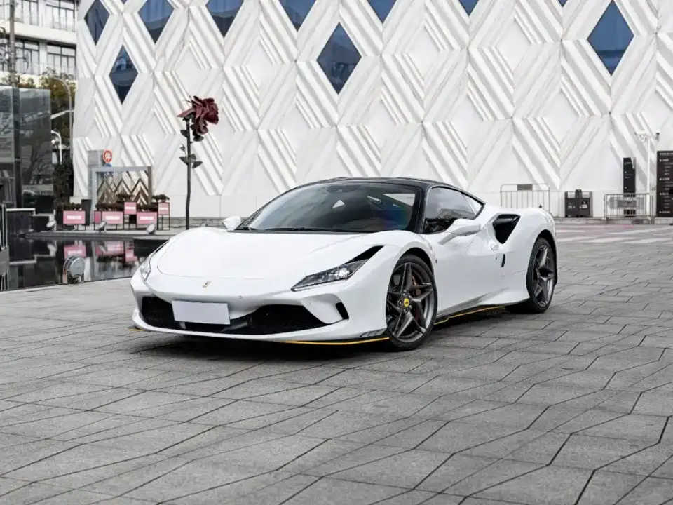 Ferrari F8 Tributo 3.9T V8 2023