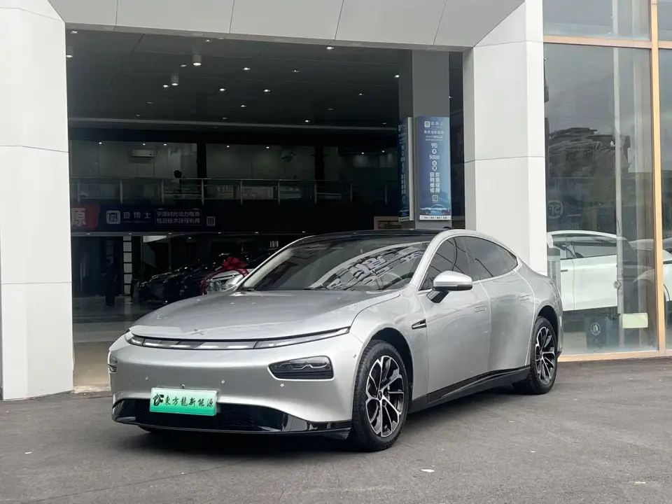 XPeng P7 Model 670N 2020