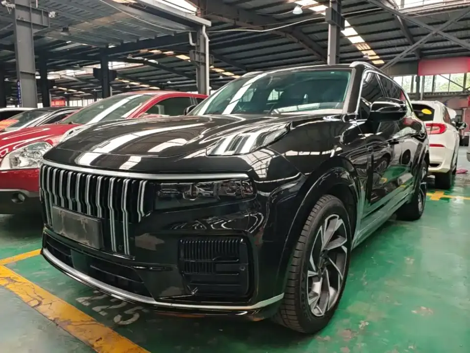 Lynk & Co 09 2.0T Halo 6-Seater 2022