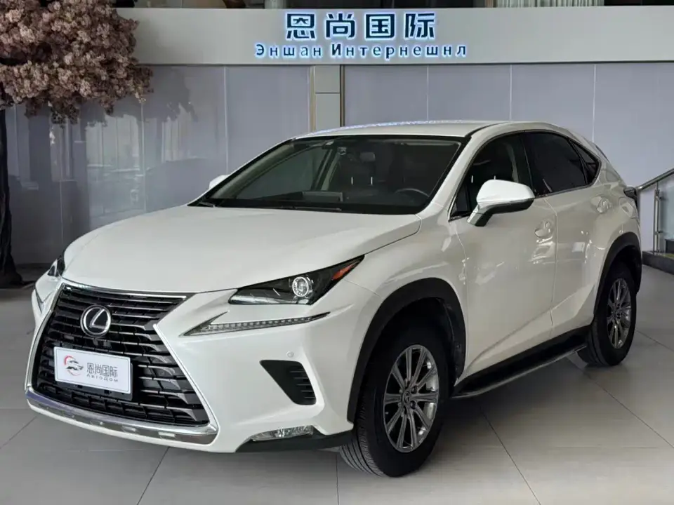 Lexus NX 200 FWD Sharp Edition China VI 2020
