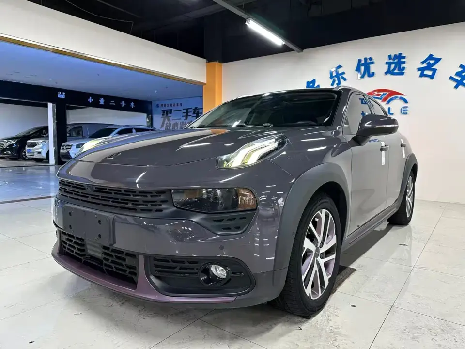 Lynk & Co 02 1.5TD DCT Shine Pro 2022