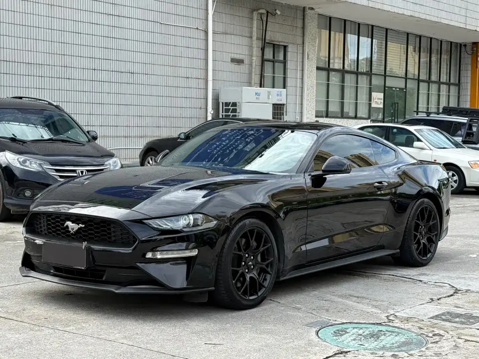 Ford Mustang 2.3T EcoBoost 2021