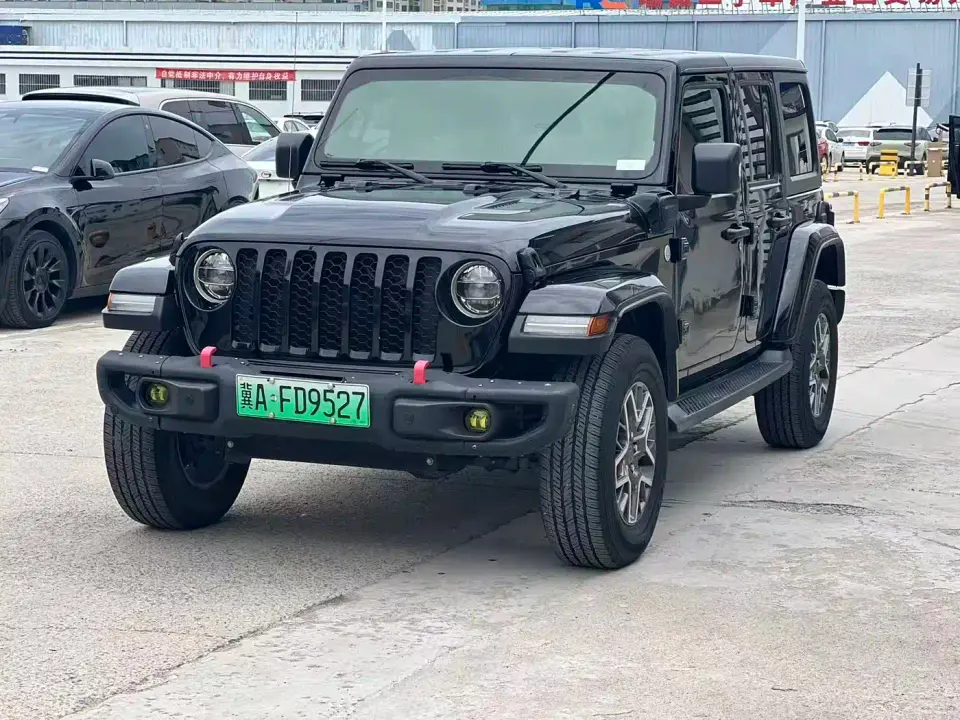 Jeep Wrangler 4xe 4-Door 2.0T 4xe Sahara Launch Edition 2022