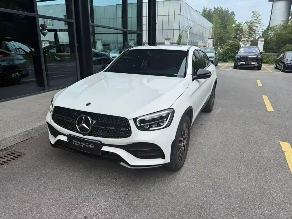 Mercedes-Benz GLC Coupe Model GLC 260 4MATIC Coupe SUV 2023