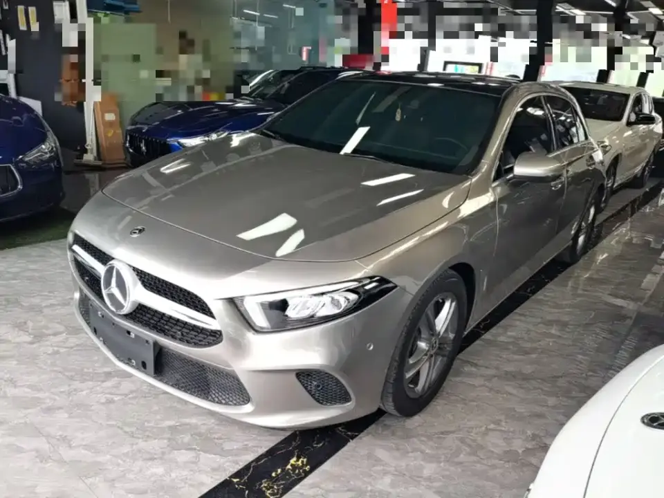 Mercedes-Benz A-Class (Import) A 200 Dynamic Version 2019