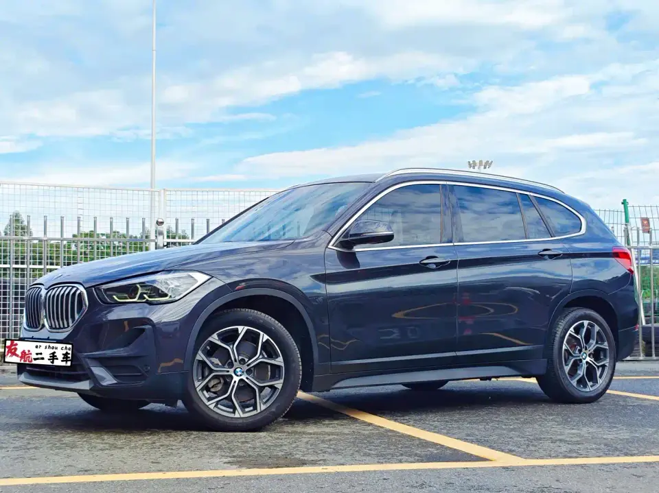 BMW X1 sDrive25Li Leading 2021