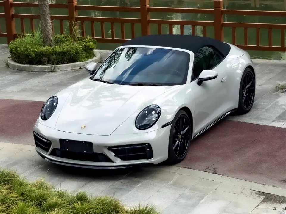 Porsche 911 Carrera Cabriolet 3.0T 2022