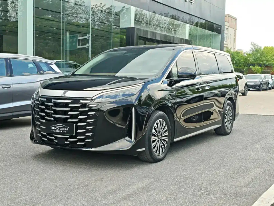BYD Xia DM-i 1.5T 180km Excellence 2025
