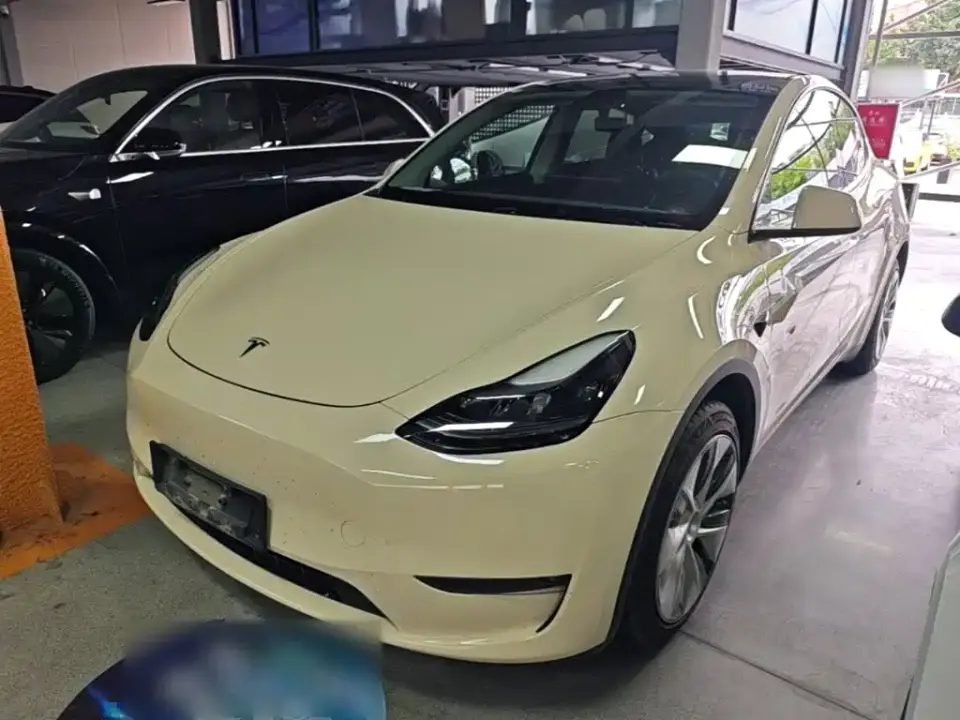 Tesla Model Y Facelift Long Range All-Wheel Drive Version 2023