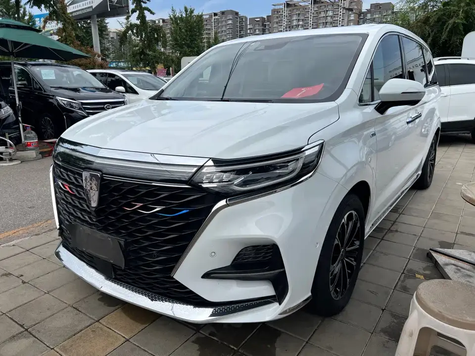 Roewe iMAX8 400TGI Ultimate Edition 2022