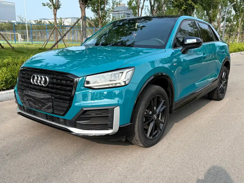 Audi Q2L 35 TFSI Fashion Dynamic Model 2020