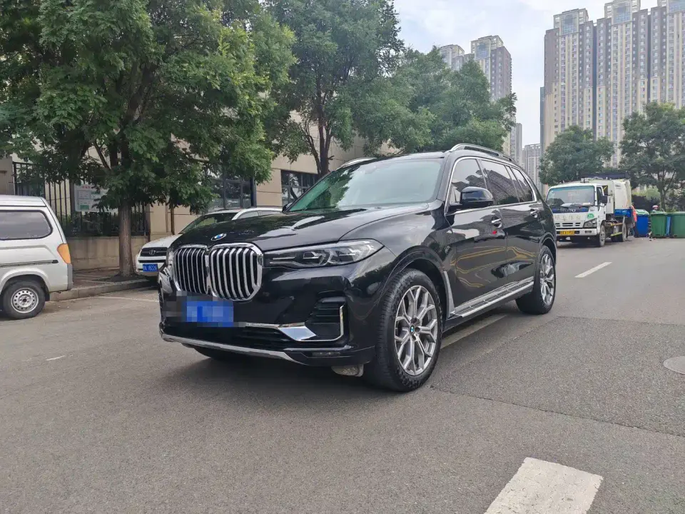 BMW X7 xDrive40i Leading Luxury Package 2020