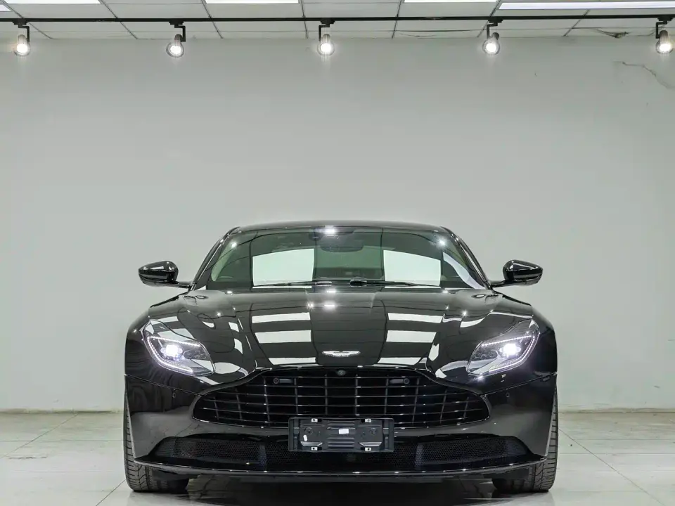 Aston Martin DB11 Model 4.0T V8 Coupe 2019