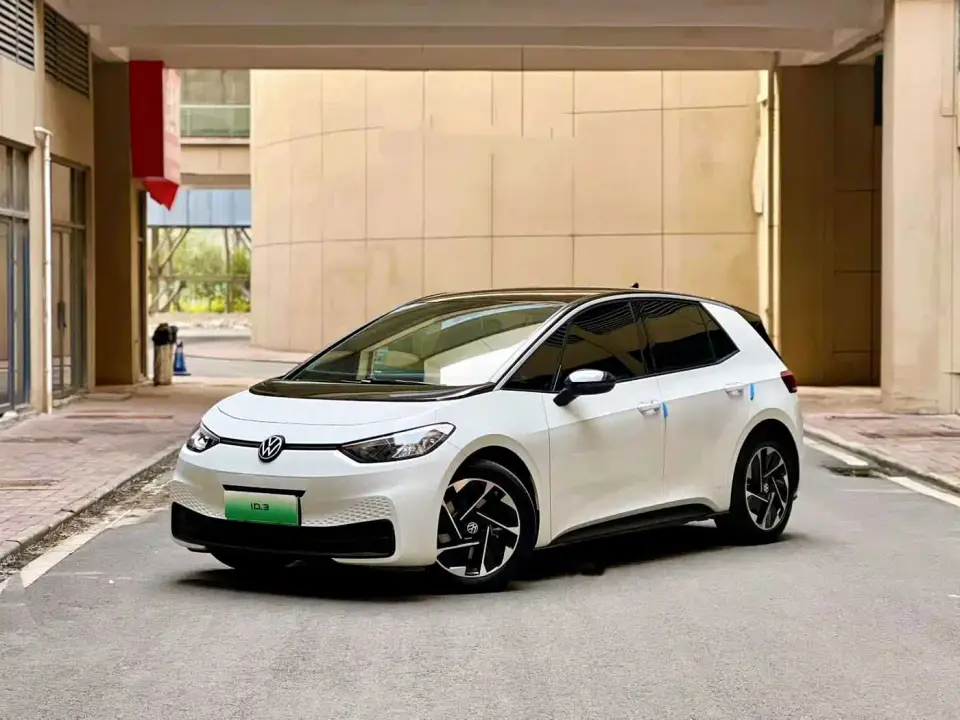 Volkswagen ID.3 Facelift Smart Outstanding Edition 2024